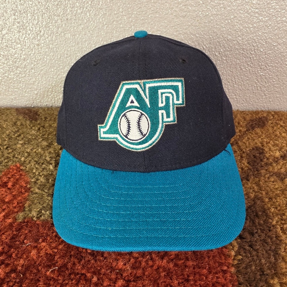 Vintage 90s Appleton Foxes New Era 5950 Fitted Hat 6 3/4 Wool USA MiLB
